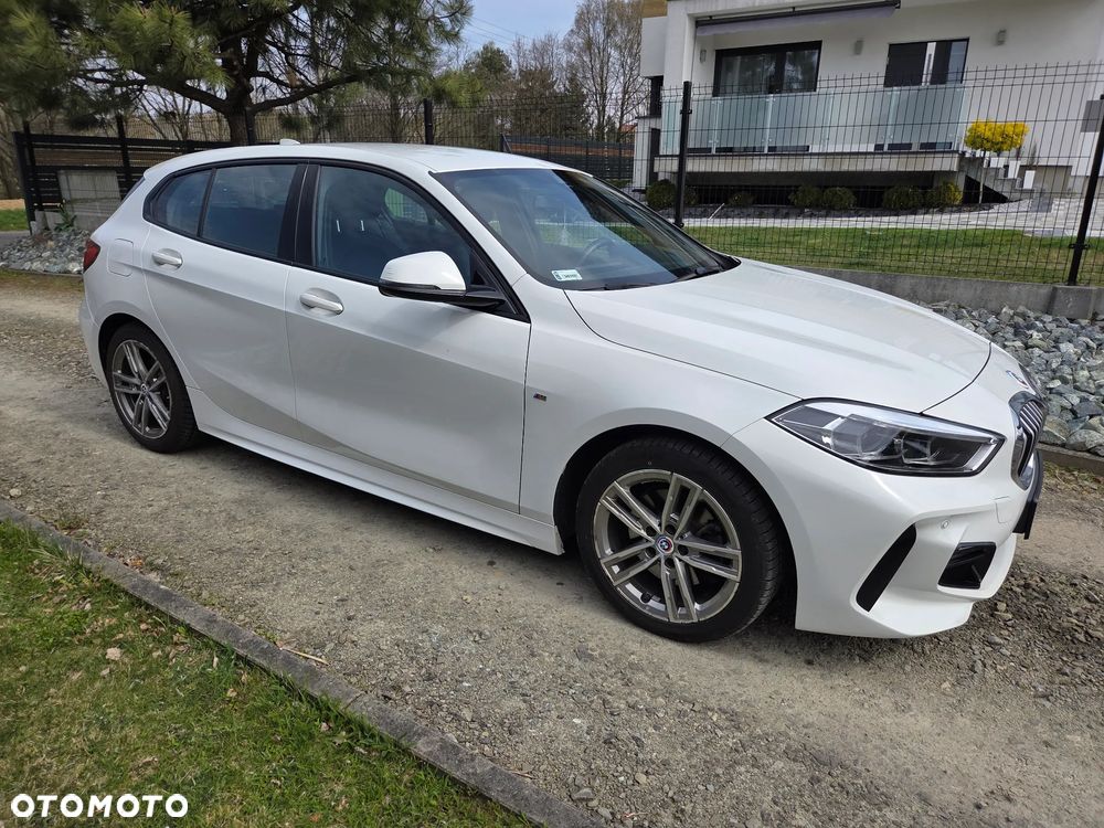 BMW Seria 1 118i - 4
