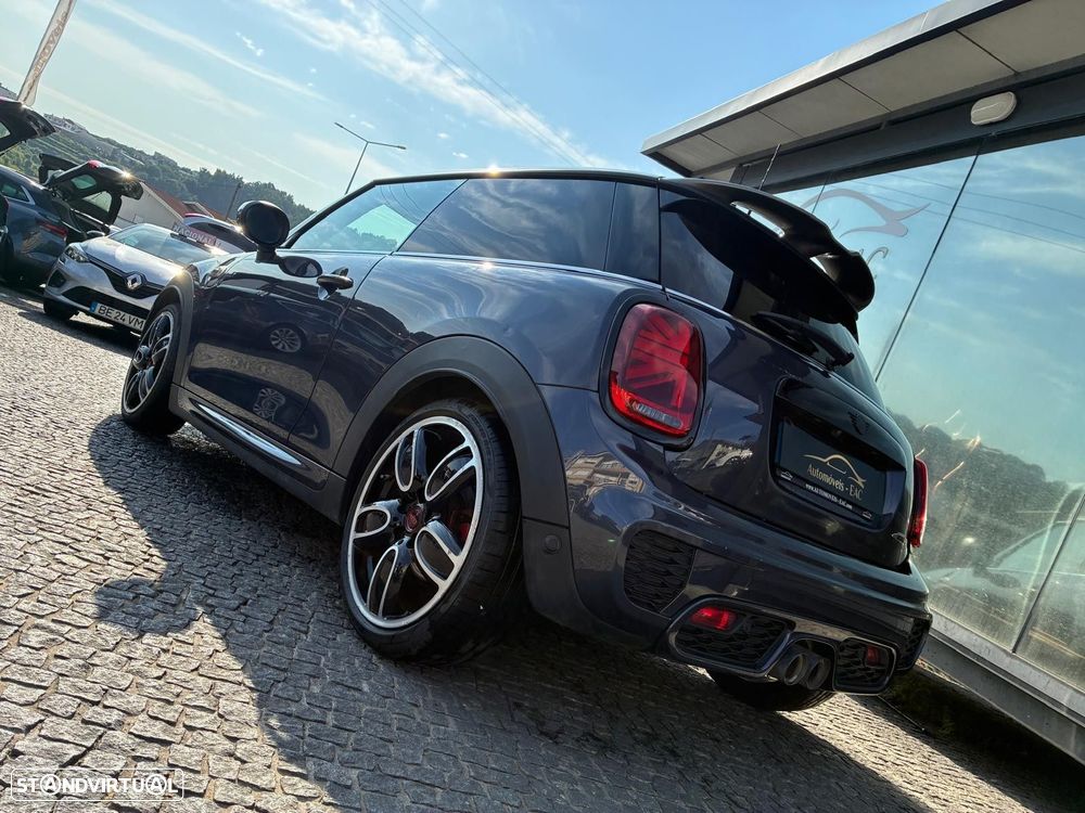 MINI 3 Portas - 8