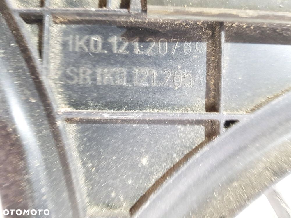VW PASSAT B6 SKODA AUDI PAS PRZEDNI OBUDOWA WENTYLATOR CHŁODNICY 1K0121207B - 3