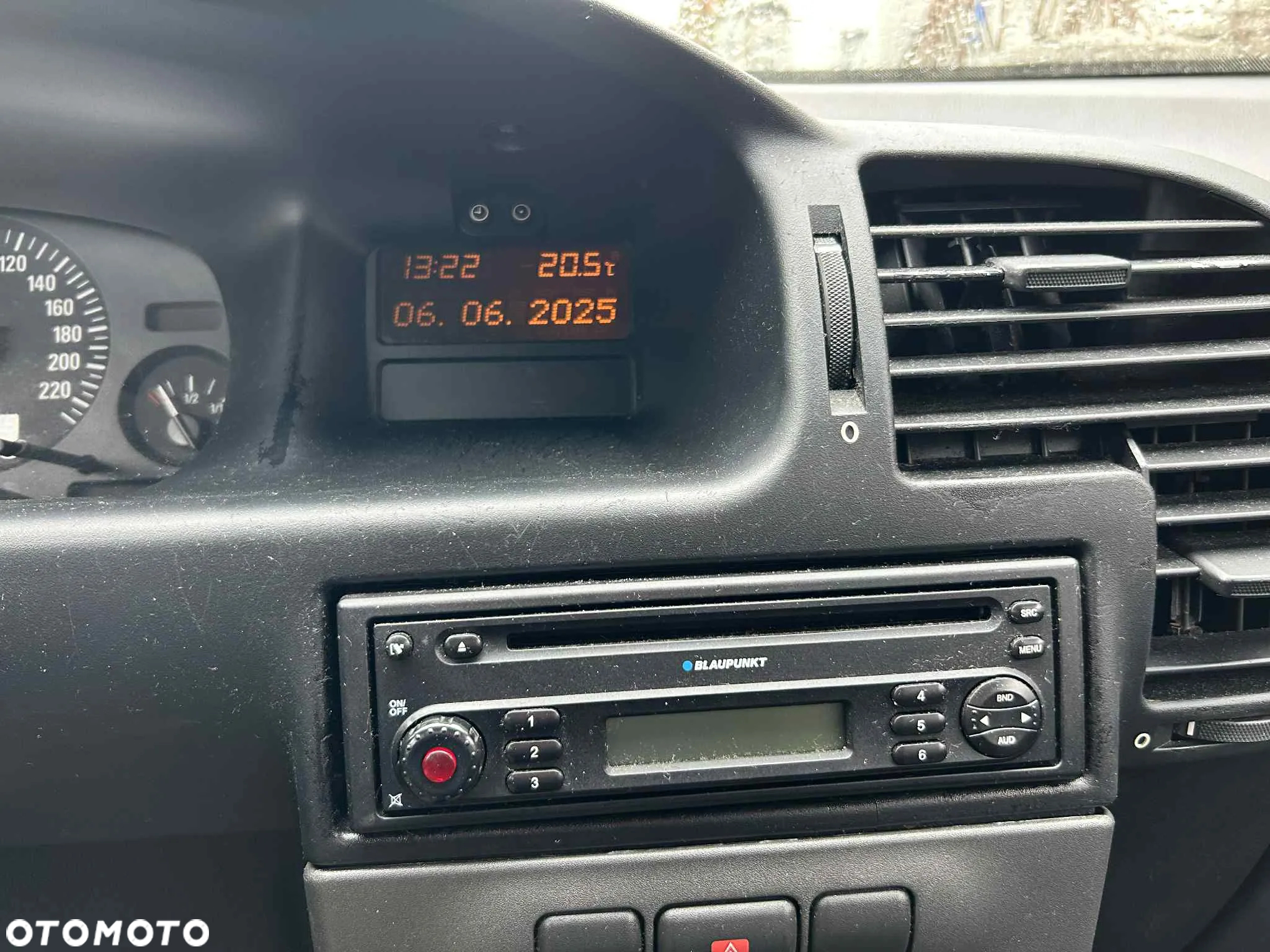 Opel Zafira 1.6 Njoy - 8