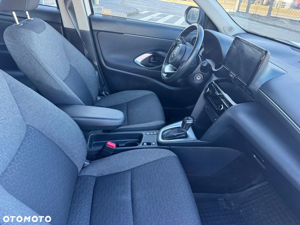 Toyota Yaris Cross - 11