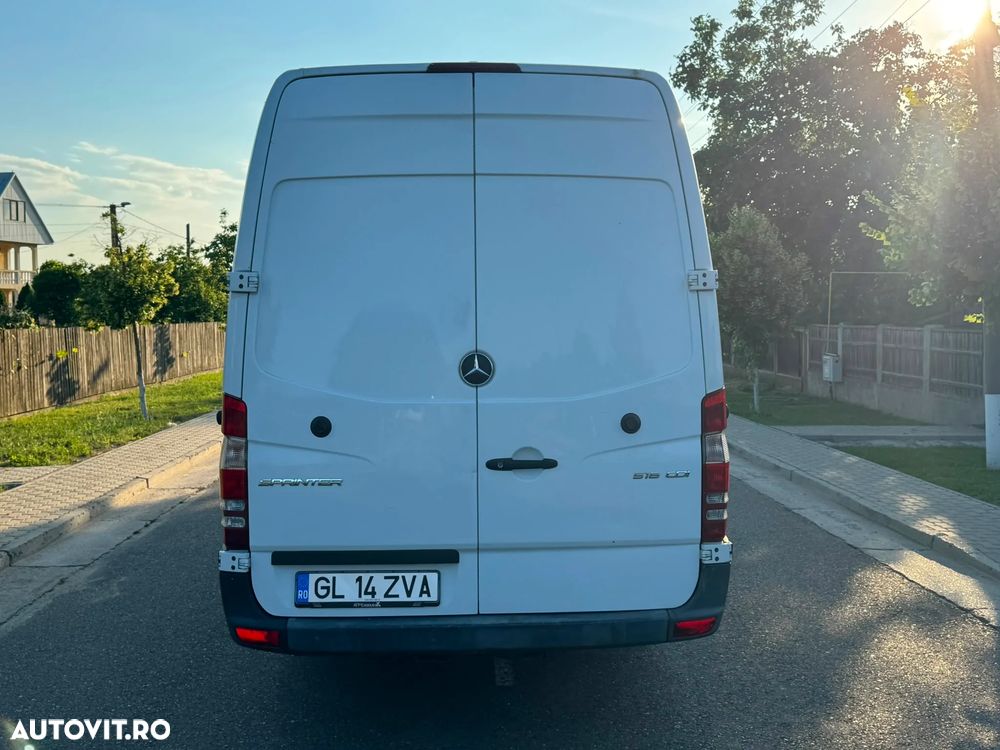 Mercedes-Benz Sprinter - 15