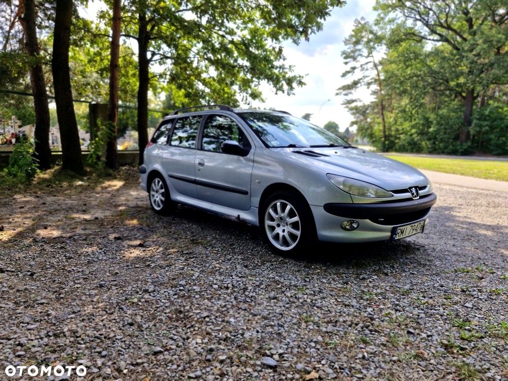Peugeot 206 - 5