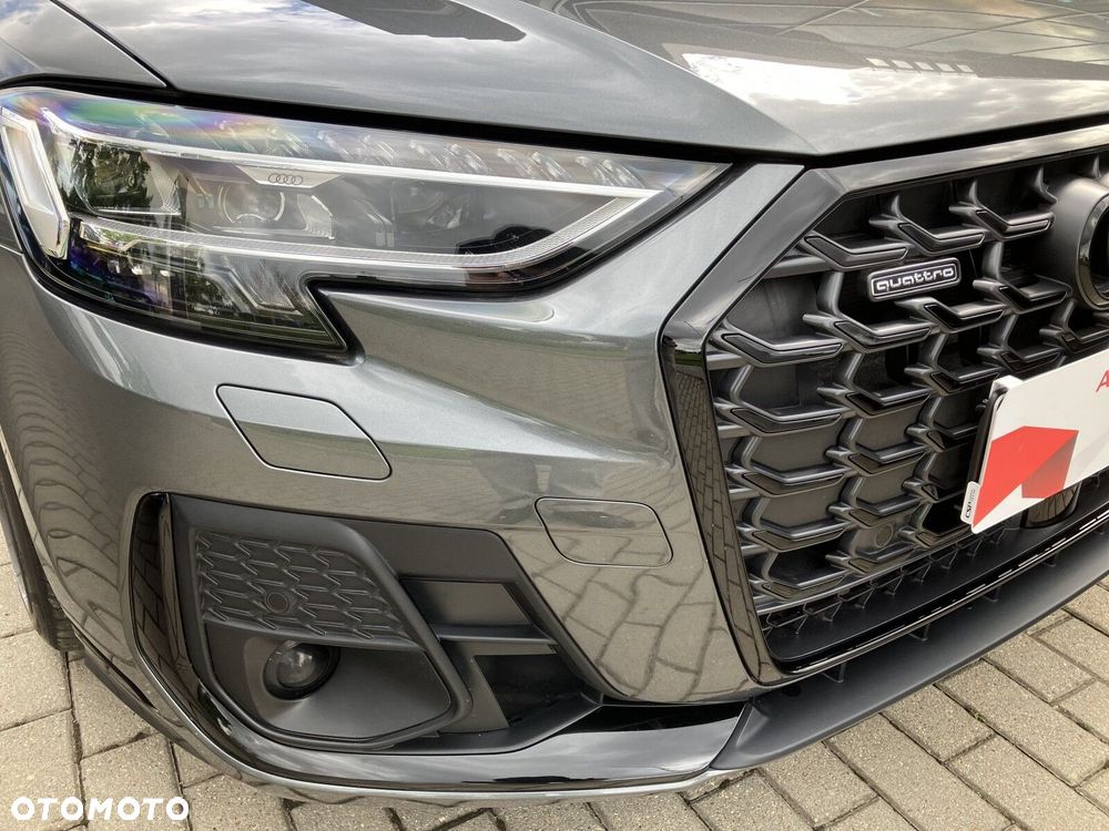 Audi A8 - 19