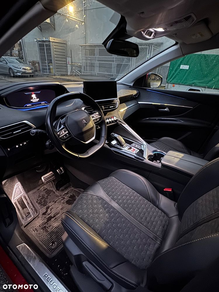 Peugeot 3008 1.2 PureTech Road Trip S&S EAT8 - 10