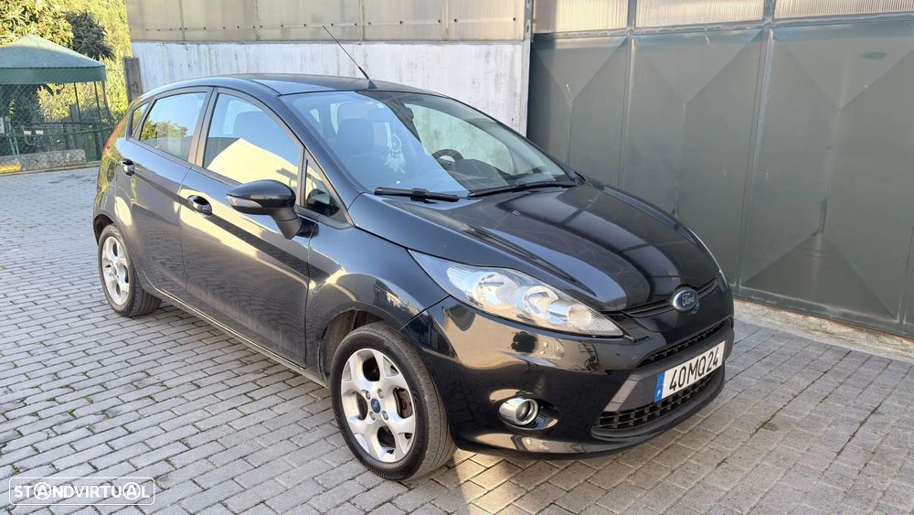 Ford Fiesta 1.4 TDCi Techno - 2