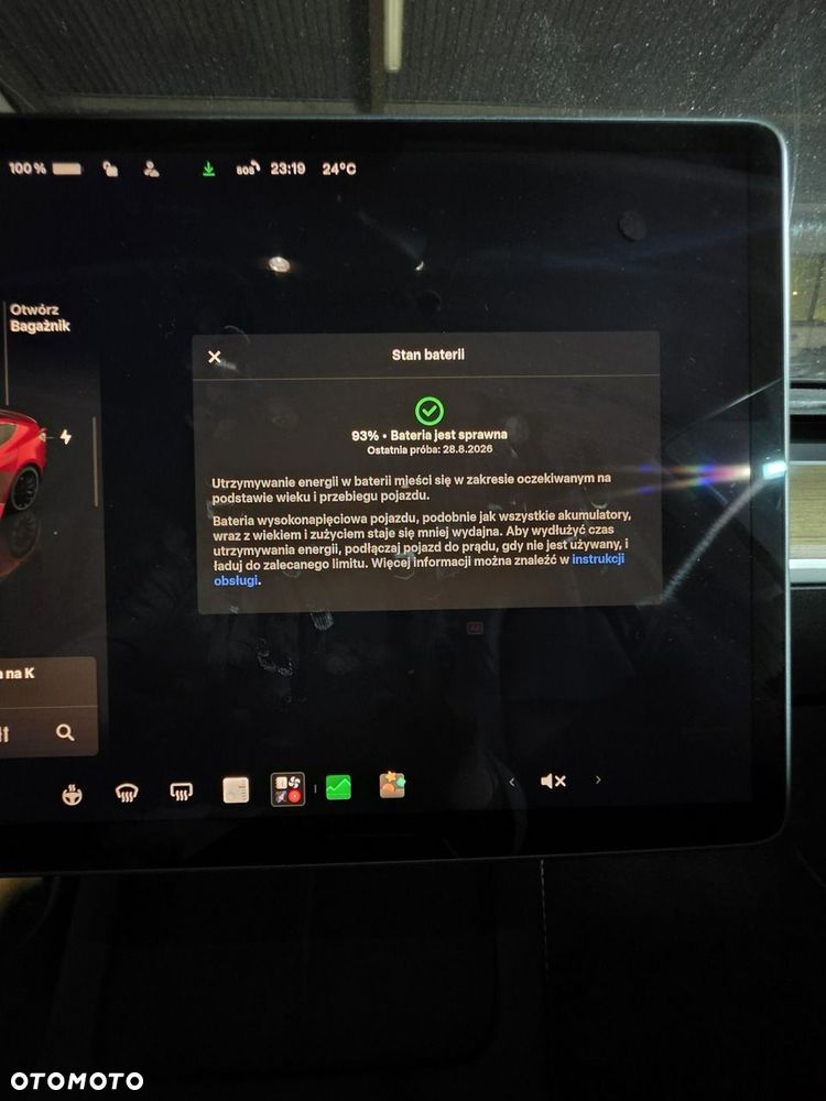 Tesla Model 3 - 24