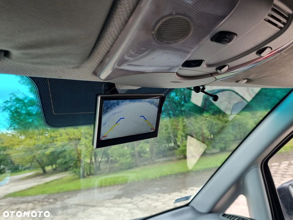Mercedes-Benz Vito - 12