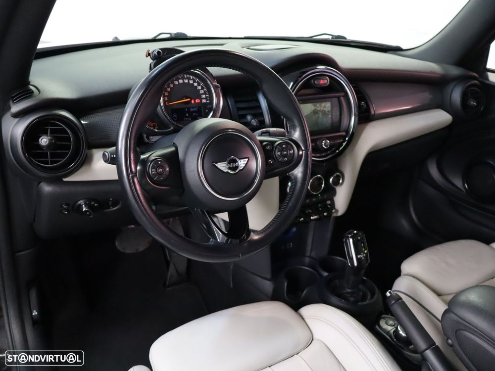 MINI Cabrio Cooper D Auto - 11