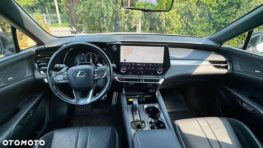 Lexus RX - 18