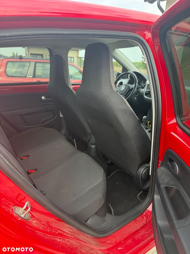 Volkswagen up! e-up - 12