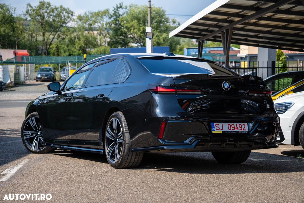 BMW Seria 7 - 4
