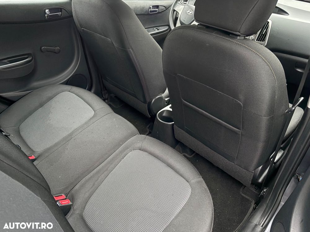 Hyundai i20 1.2 Fifa World Cup Edition - 13