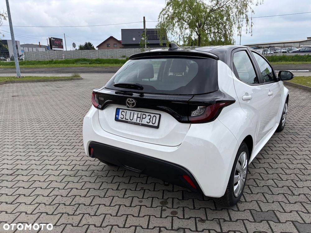 Toyota Yaris 1.5 Style - 6