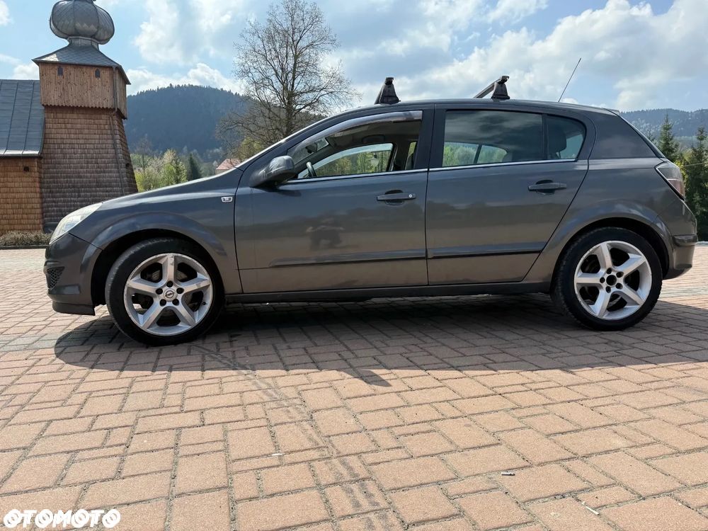 Opel Astra 1.7 CDTI DPF Edition 111 Jahre - 8