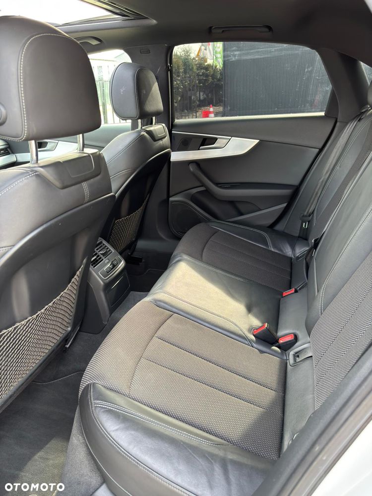 Audi A4 Limousine - 19