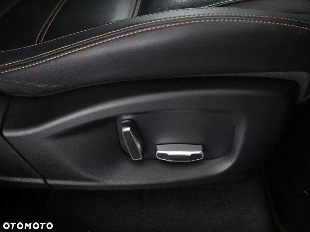 Jaguar F-Pace 20d AWD Prestige - 40