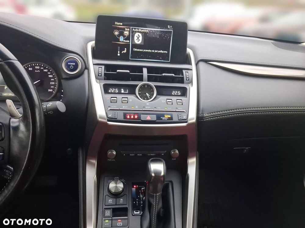 Lexus NX 300h Comfort AWD - 14