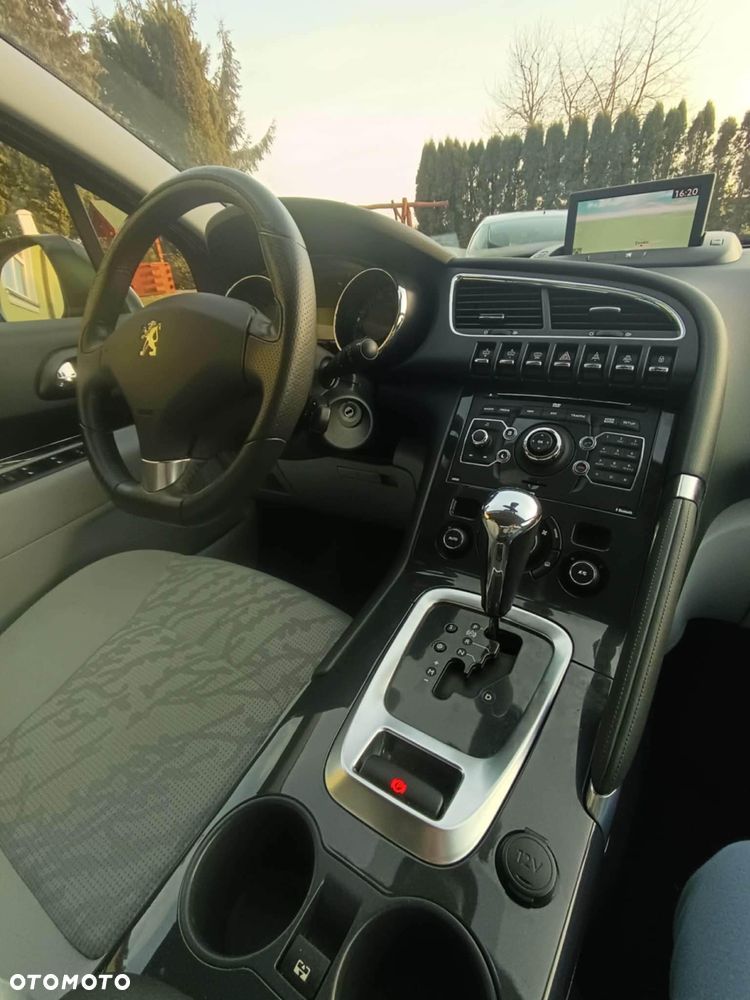 Peugeot 3008 1.6 Active - 9