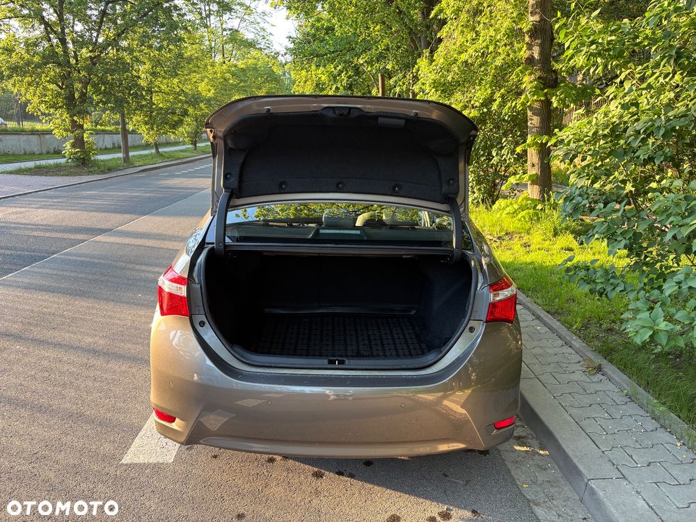 Toyota Corolla 1.33 Active - 14