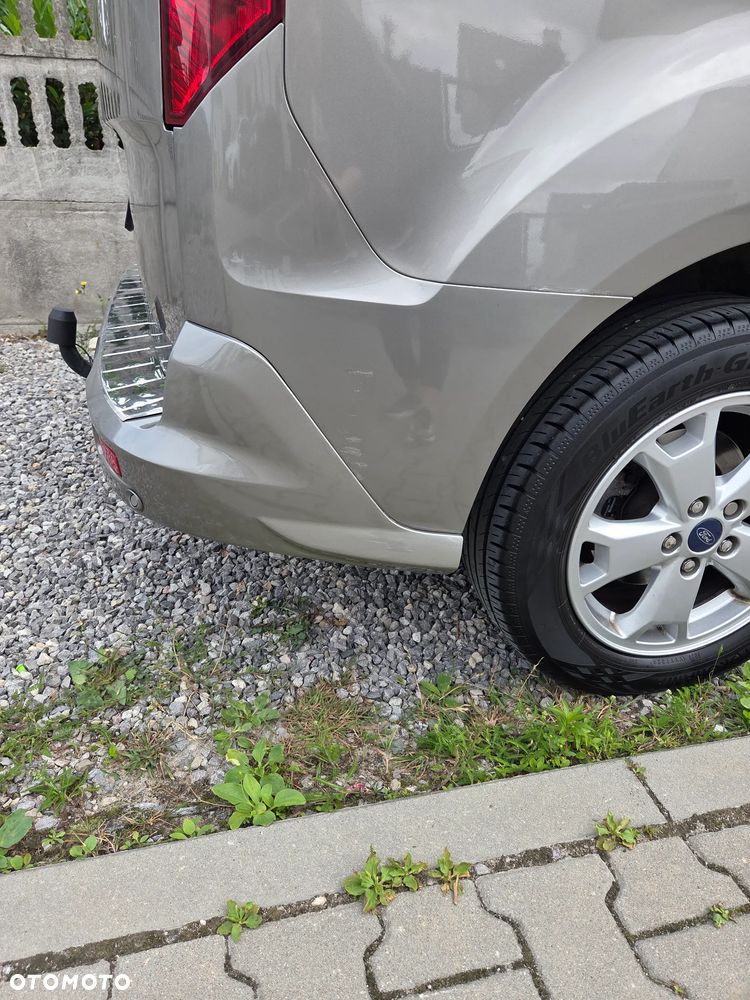 Ford Tourneo Connect 1.5 EcoBlue Titanium - 6
