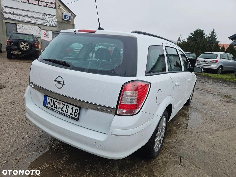 Opel Astra 1.6 NAVI - 5