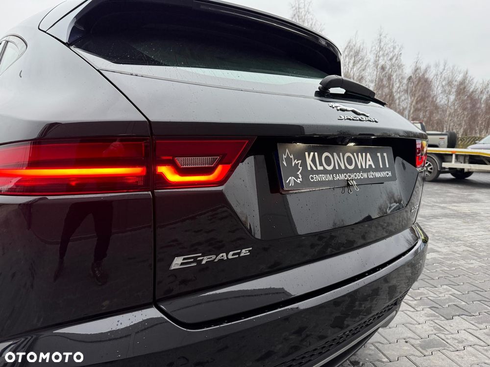 Jaguar E-Pace - 8