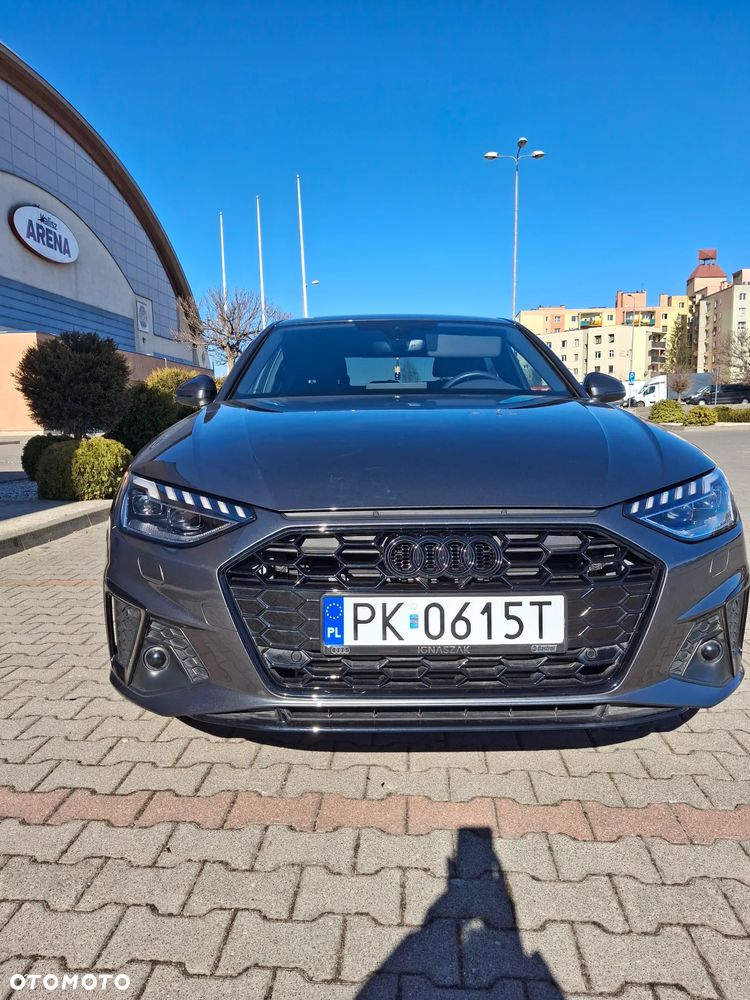 Audi A4 Limousine 35 TFSI mHEV S Line S tronic - 2