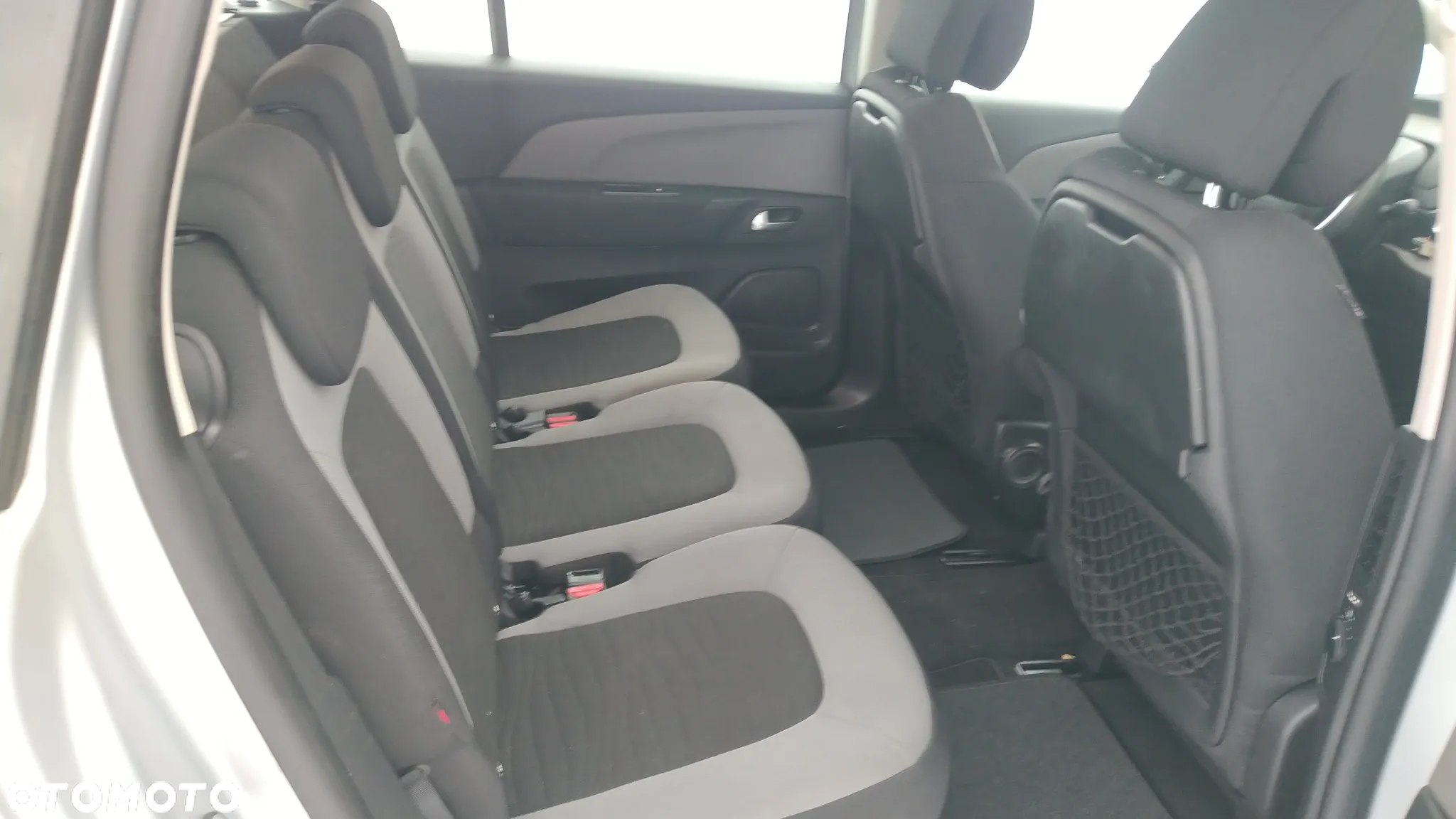 Citroën C4 Grand Picasso e-HDi 115 Intensive - 22