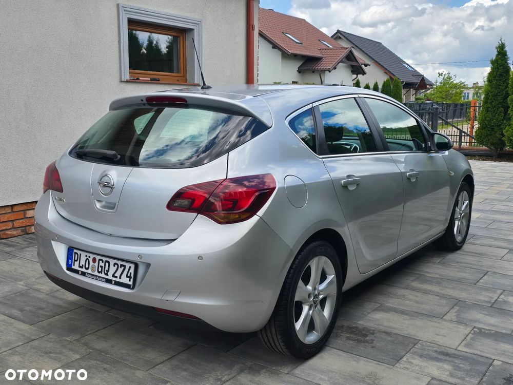 Opel Astra 1.6 - 3