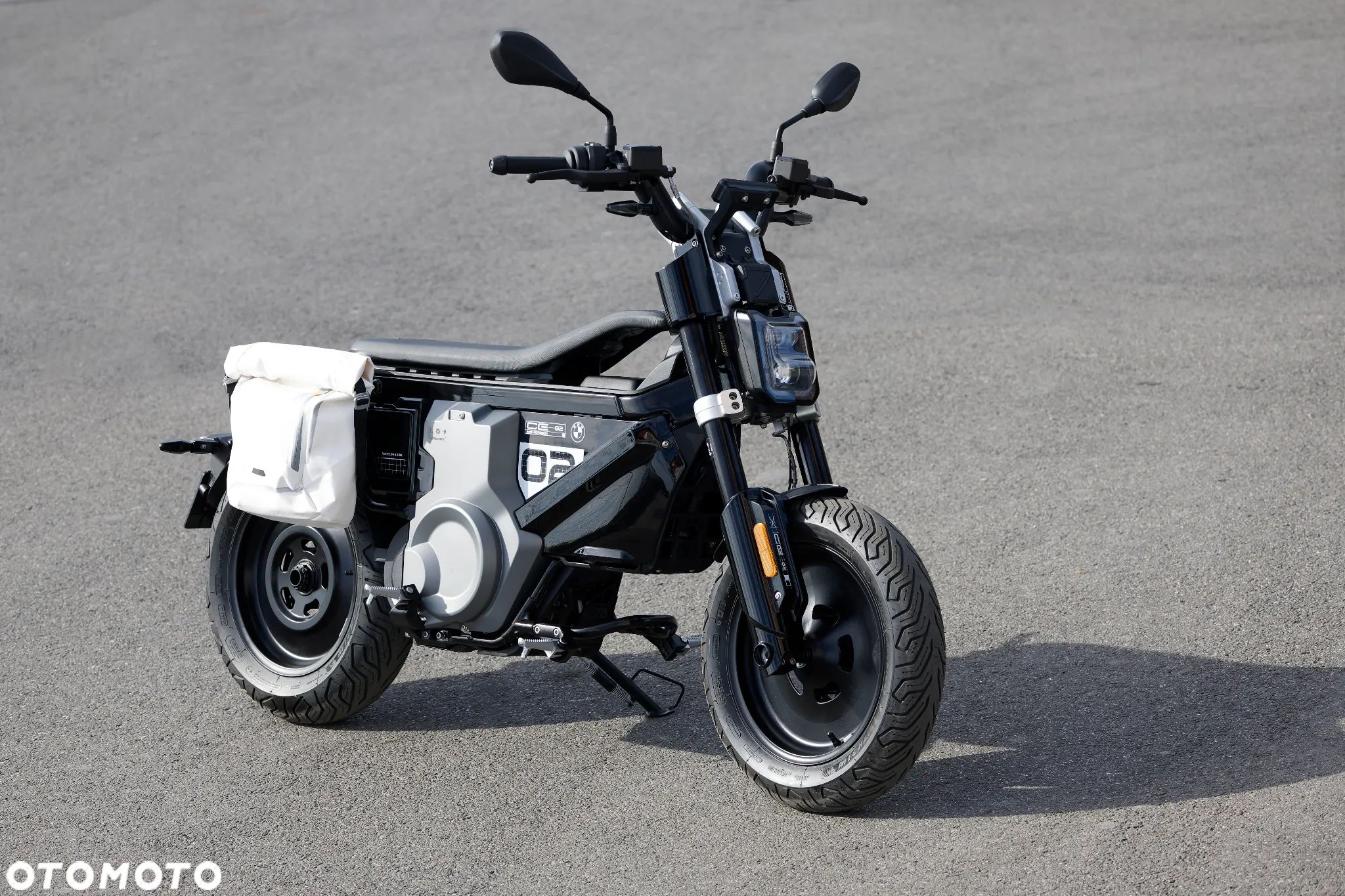 BMW CE 02 - 1