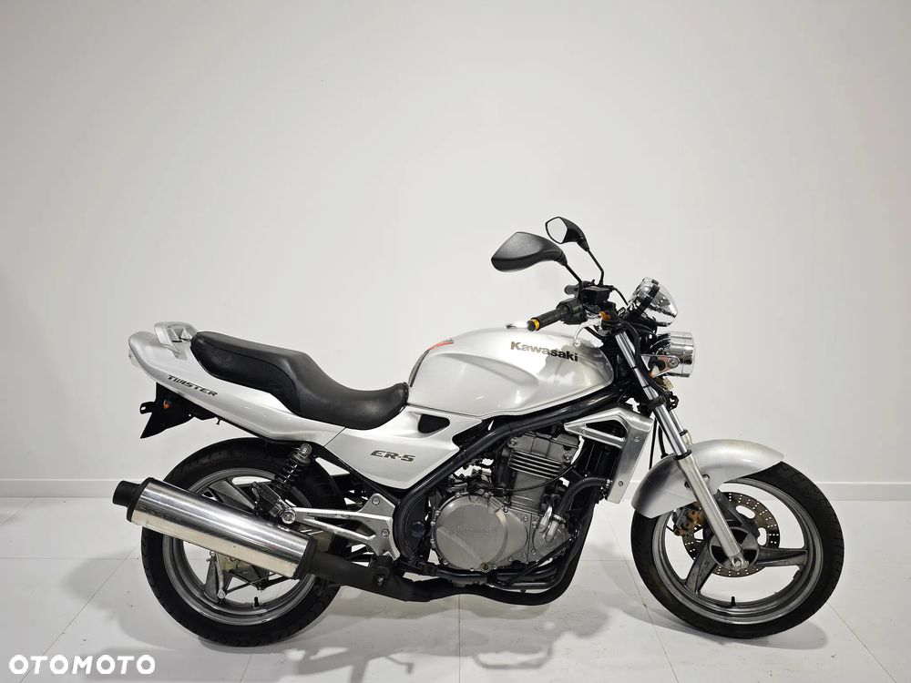 Kawasaki ER - 1