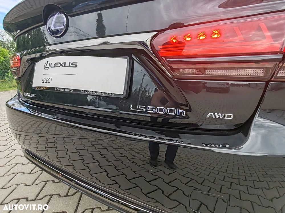 Lexus Seria LS - 38
