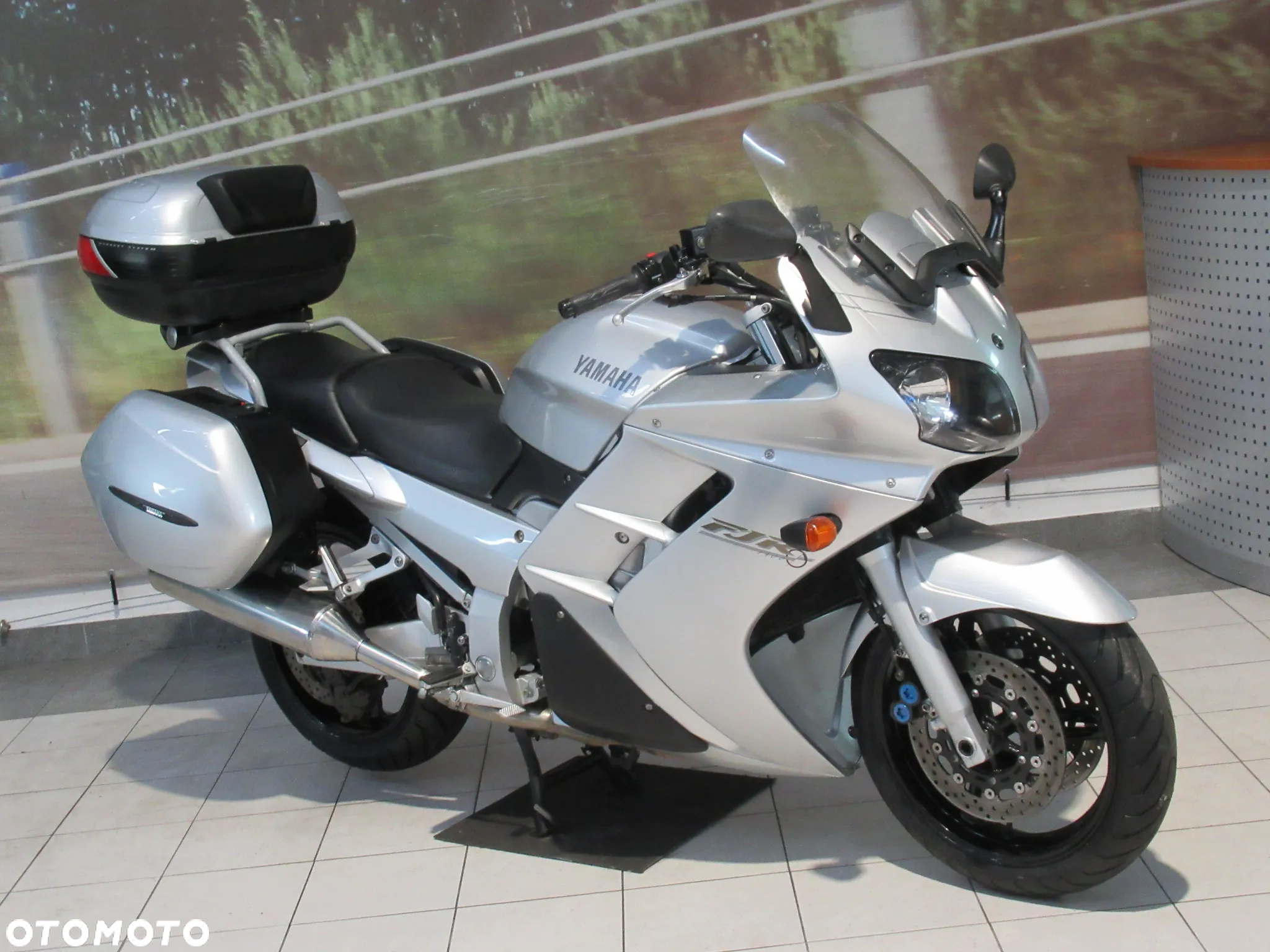 Yamaha FJR - 3