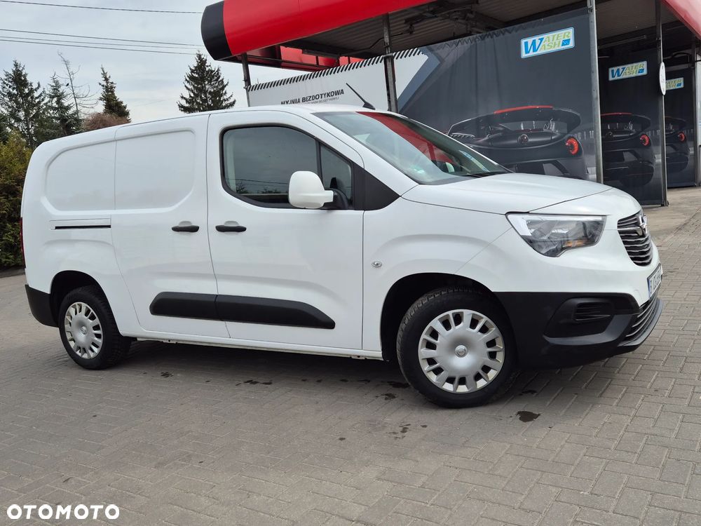 Opel COMBO - 14