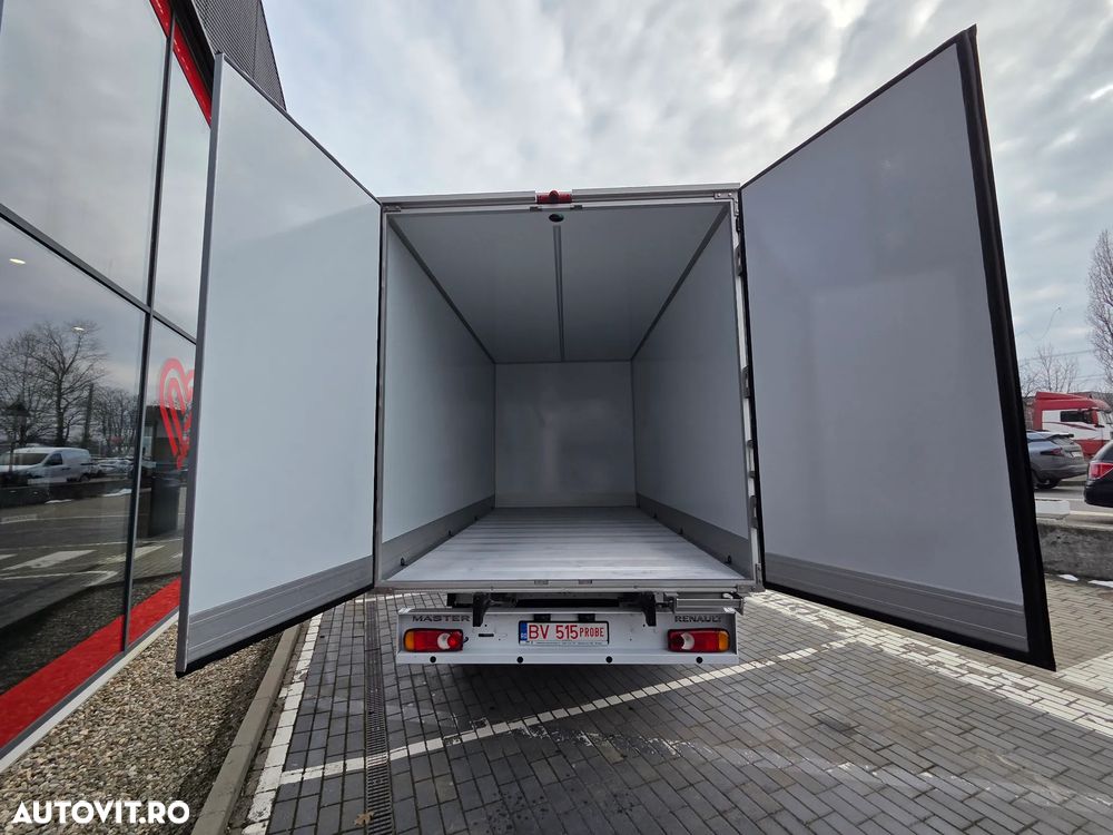 Renault Master - 15
