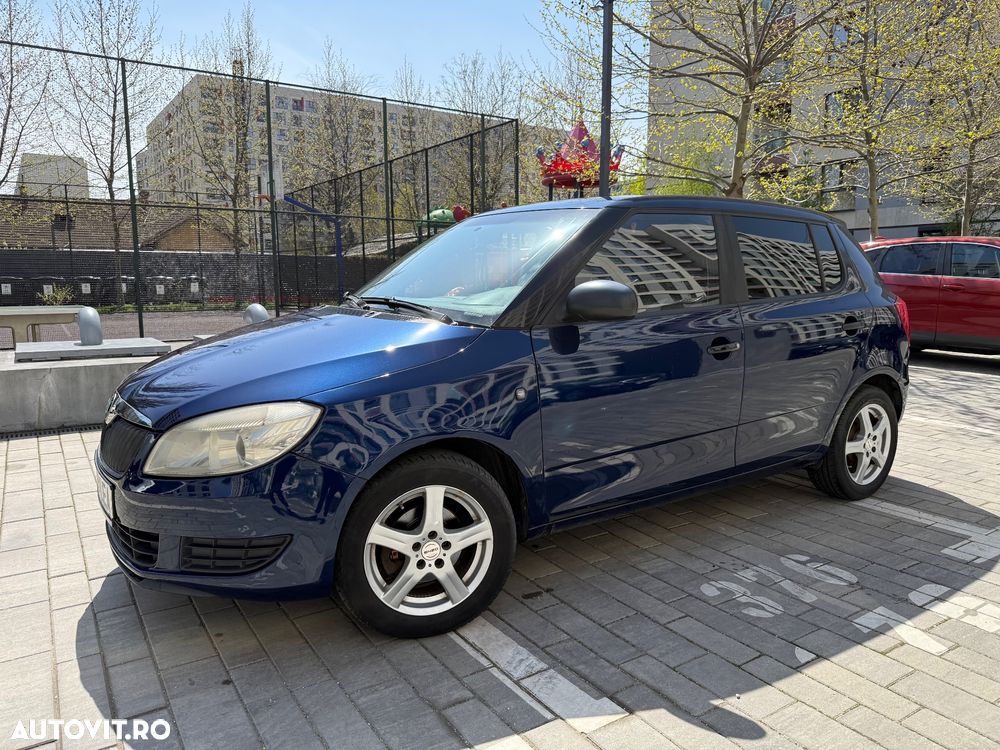 Skoda Fabia 1.2 HTP Classic - 2