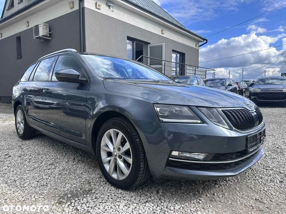 Skoda Octavia 2.0 TDI 4x4 Style DSG - 8