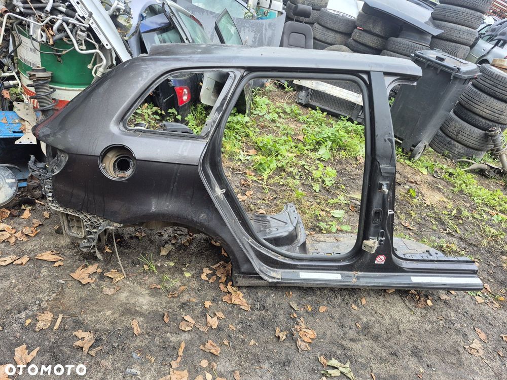 Ćwiartka prawy tył słupek poszycie błotnik audi a3 8p sportback - 1