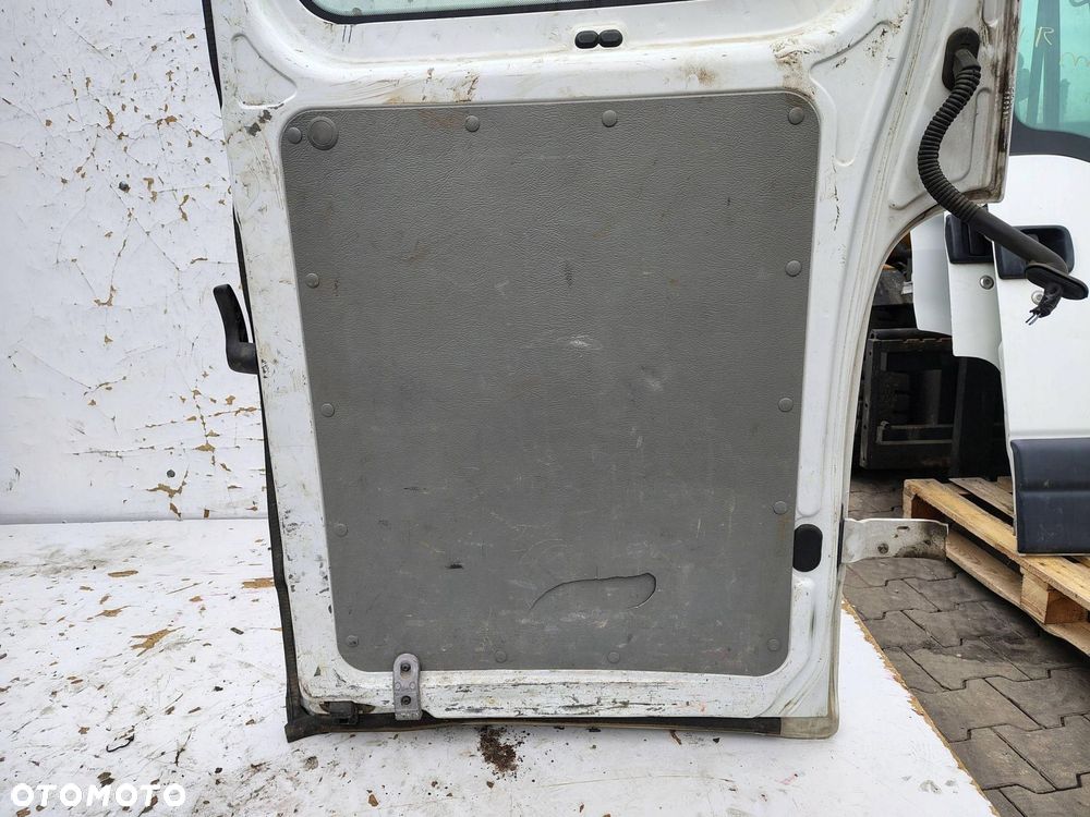 DRZWI LEWY TYŁ SKRZYDEŁKOWE NISSAN INTERSTAR 1 I FL LIFT - 5
