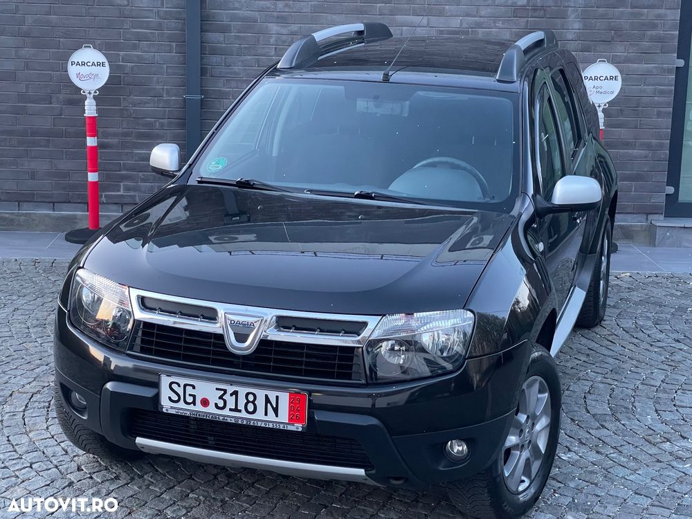 Dacia Duster 1.6 16V 4x4 Prestige - 2