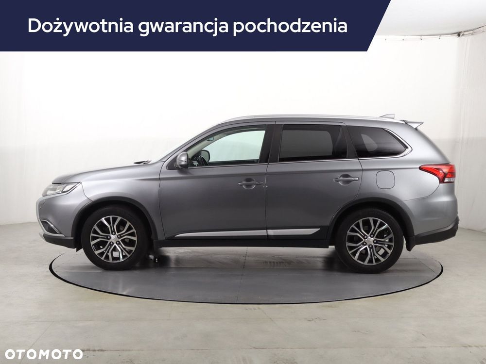 Mitsubishi Outlander - 4