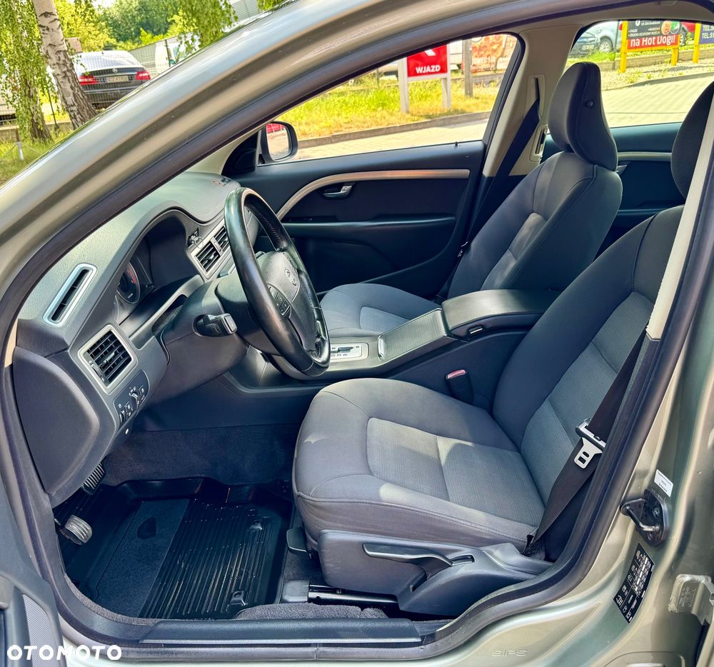Volvo S80 2.5T Momentum - 7