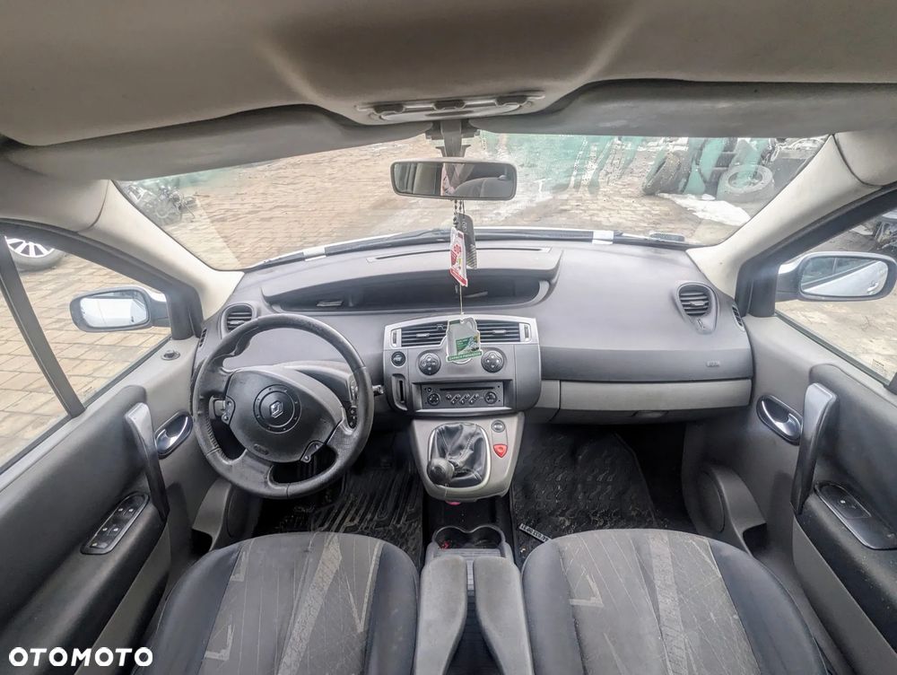 RENAULT Scénic II 1.9 DCI 2006 TED69 na części - 9