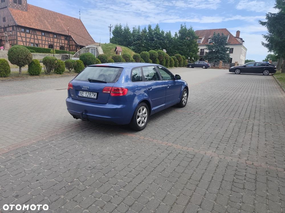 Audi A3 Sportback 1.4 TFSI S tronic Ambition - 4