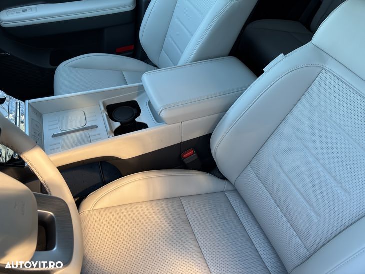 Hyundai Santa Fe 1.6 l 252 CP 4WD 6AT 7 locuri PHEV Calligraphy - 11