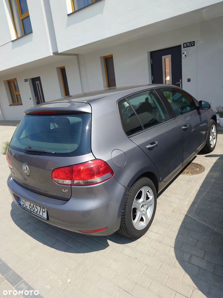 Volkswagen Golf 1.6 Comfortline - 2