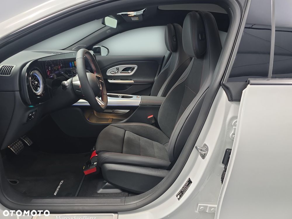 Mercedes-Benz CLA 200 mHEV 8G-DCT - 13