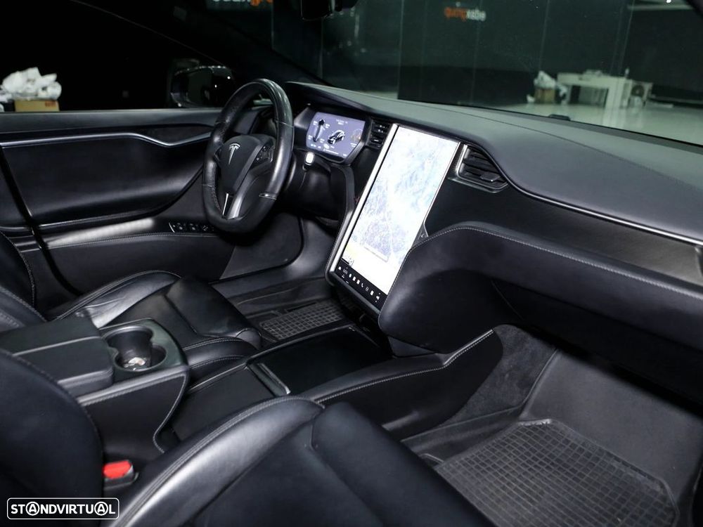 Tesla Model S 100D - 17