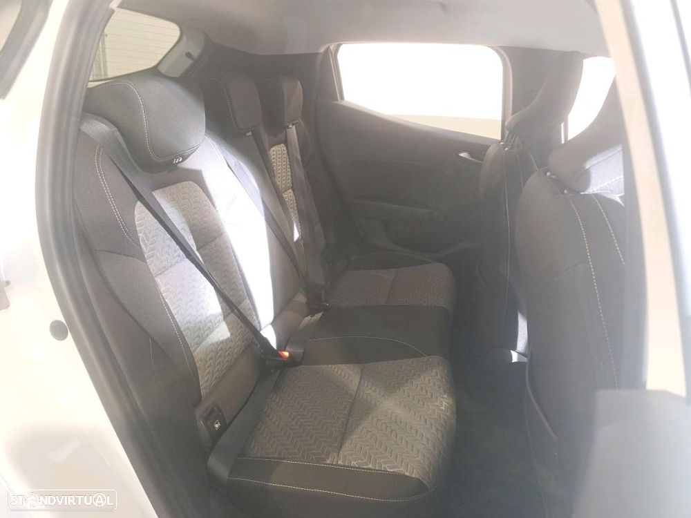 Renault Clio 1.0 TCe Evolution Bi-Fuel - 8